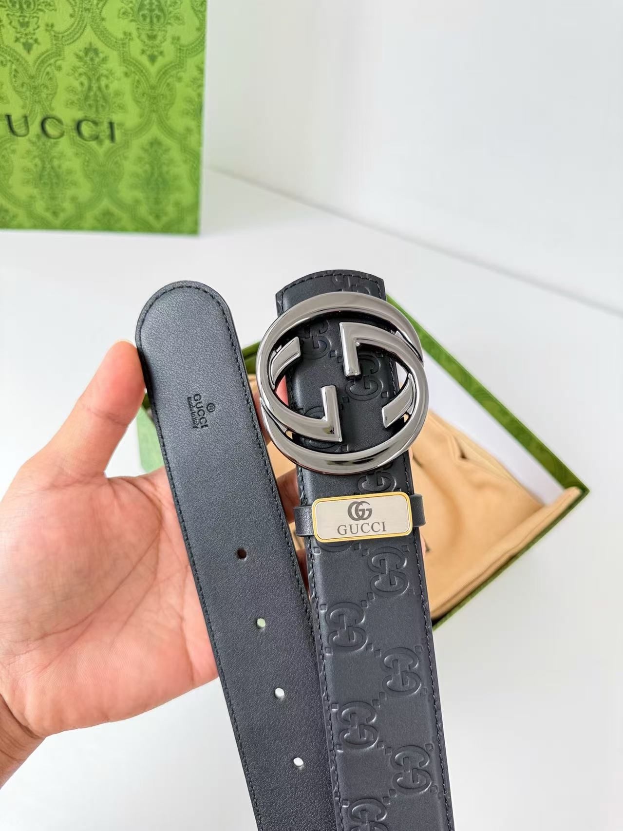 Sabuk Pria Gucci, Kulit GG Timbul Hitam dengan Gesper G Saling Perak, Tali Pinggang Kasual Bisnis 图 6