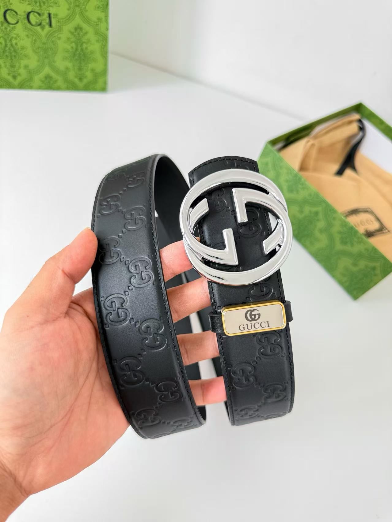 Gucci Men Belt, Black Embossed GG Leather with Silver Interlocking G Buckle, Business Casual Waist Strap