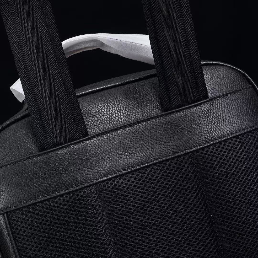 Montblanc Black Pebbled Cowhide Leather Backpack, Luxury Business Travel Rucksack 图 6
