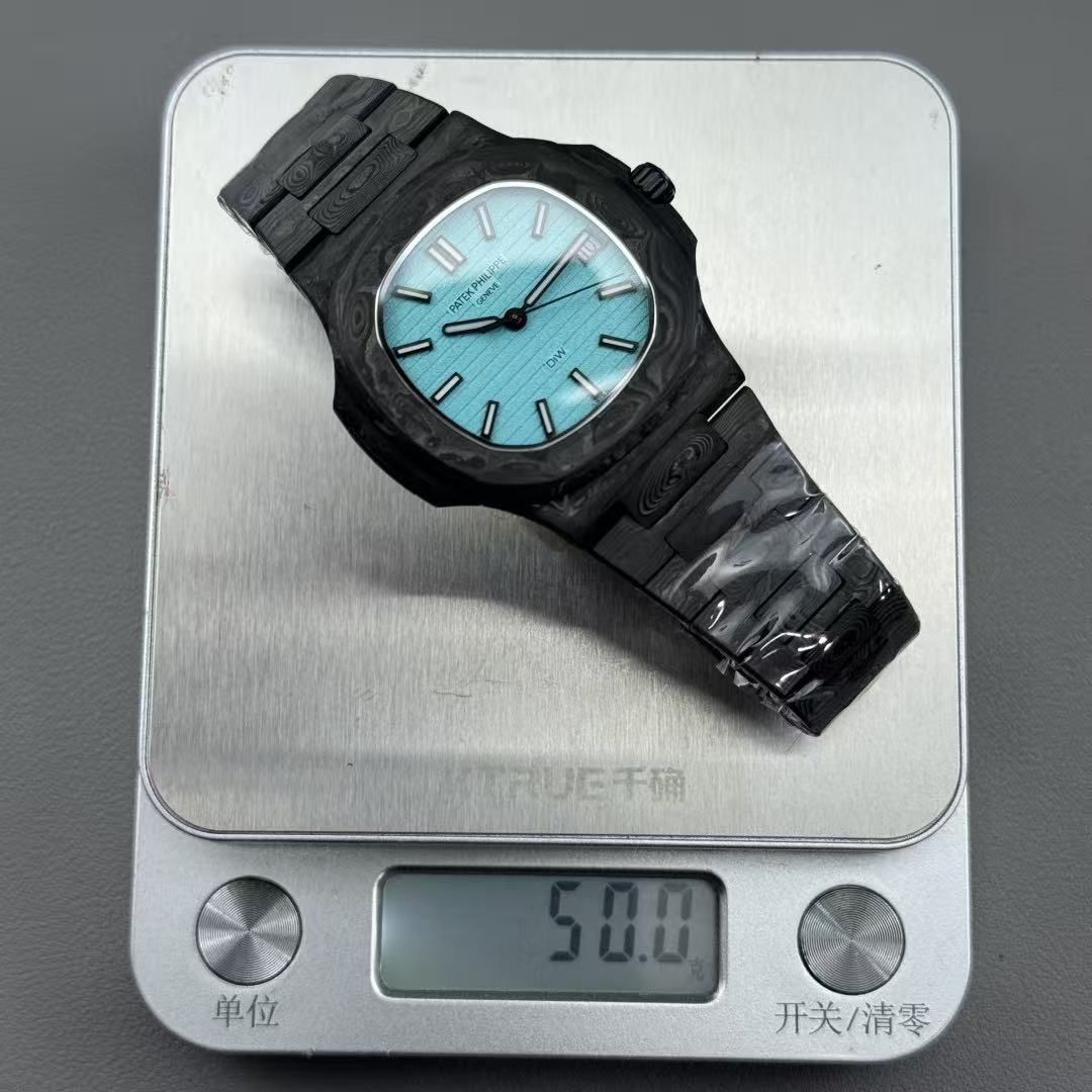 Patek Philippe Nautilus DIW Forged Carbon Tiffany Blue Disc Automatic Unisex 图 5