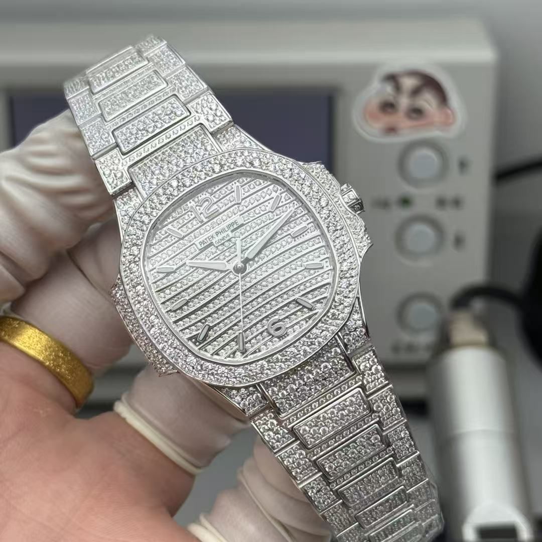 Patek Philippe Nautilus Full Diamond Dense Steel Band Automatic Ladies Watch 图 2