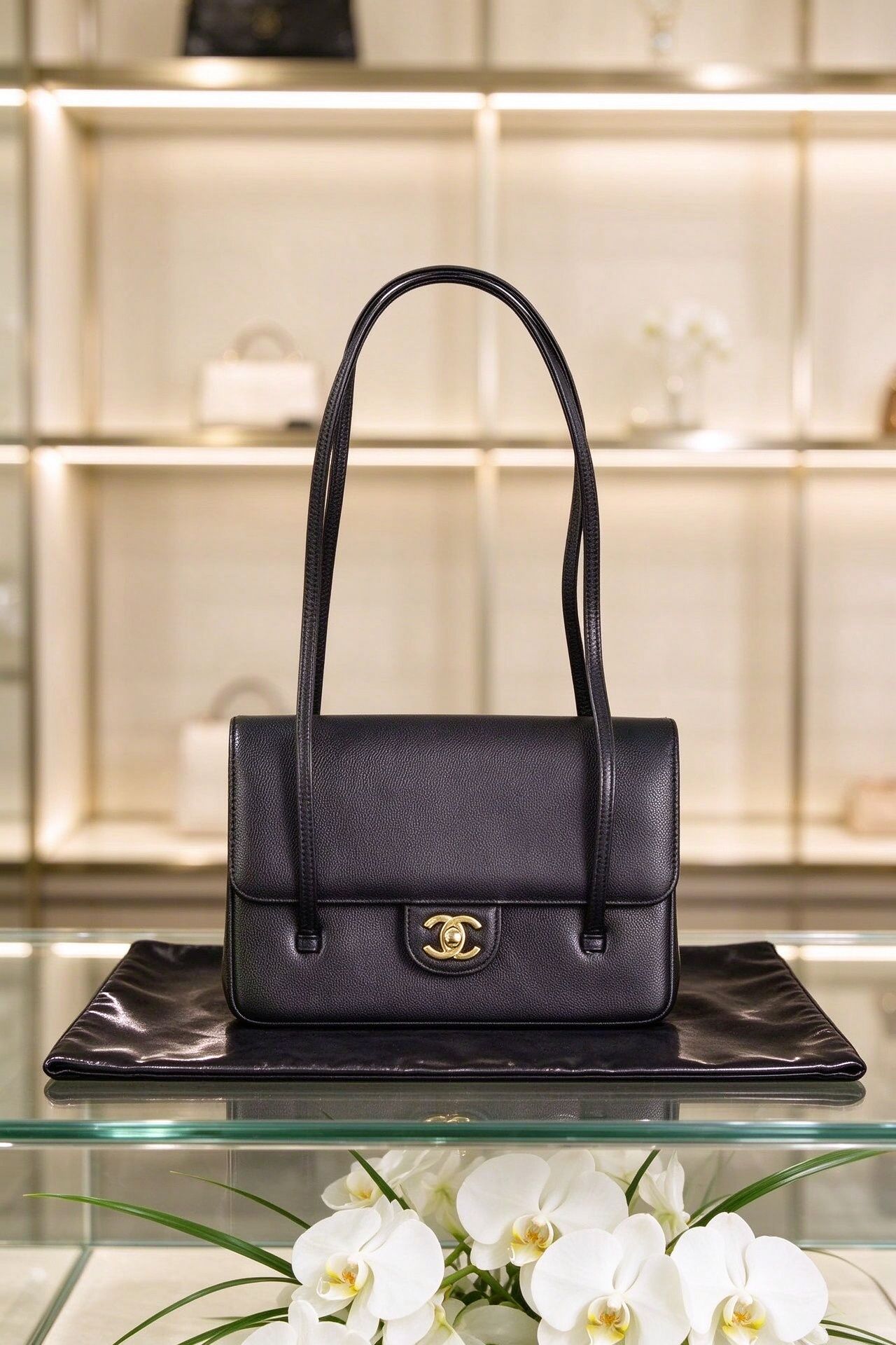 Classic Caviar Leather Flap Armpit Bag Vintage Shoulder Bag 图 4