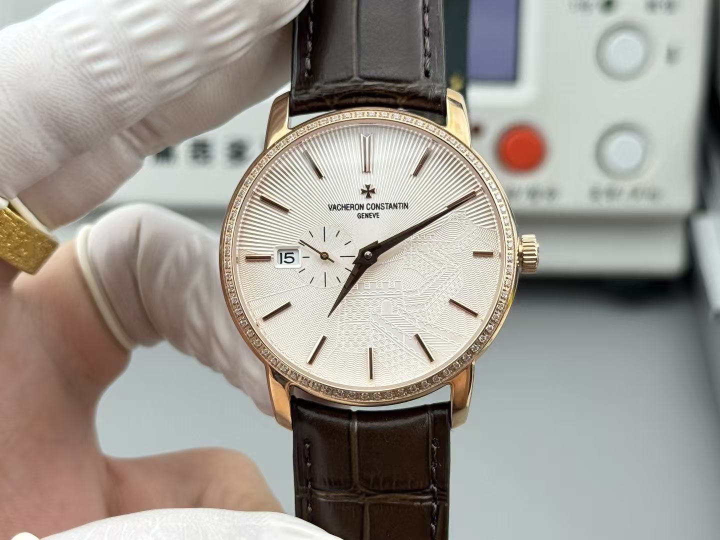 38mm Unisex Ultra-thin Automatic Dress Watch Handmade Great Wall Carved Milk White Plate Small Three Needle Crocodile Leather Belt Men's and Women's Watch 图 3