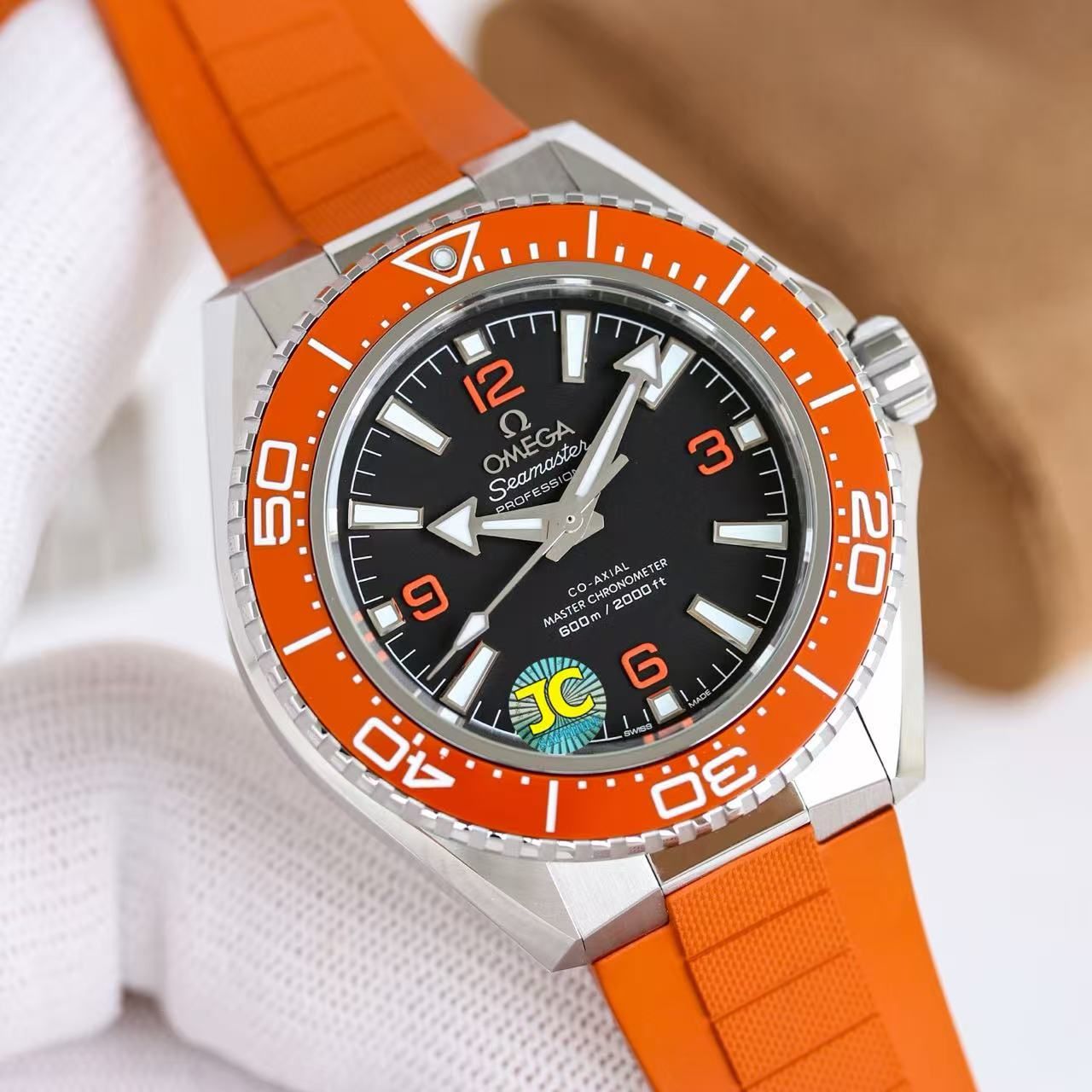 Omega Seamaster Ocean Universe 600m Automatic for Men Orange Rubber Band Dive Watch 图 2