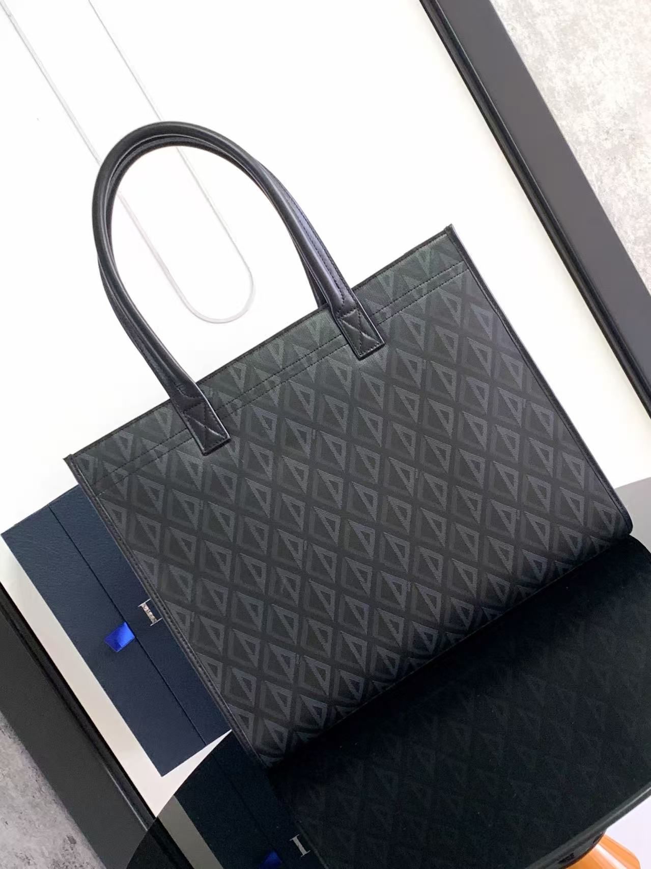 Dior Safari Men's Tote CD Diamond Black Diamond Canvas Handbag Business Laptop Bag 图 2