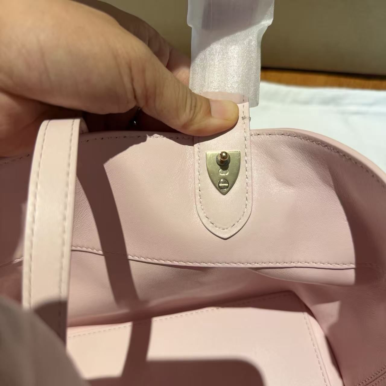 Dior Toujours rattan tote bag in pink cowhide with matching small wallet 图 6