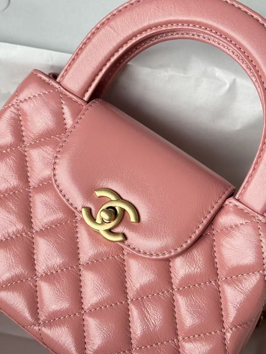 Chanel 2026 new mini rhombus handbag, chain crossbody, 12 colors, women's delicate small bag) 图 5