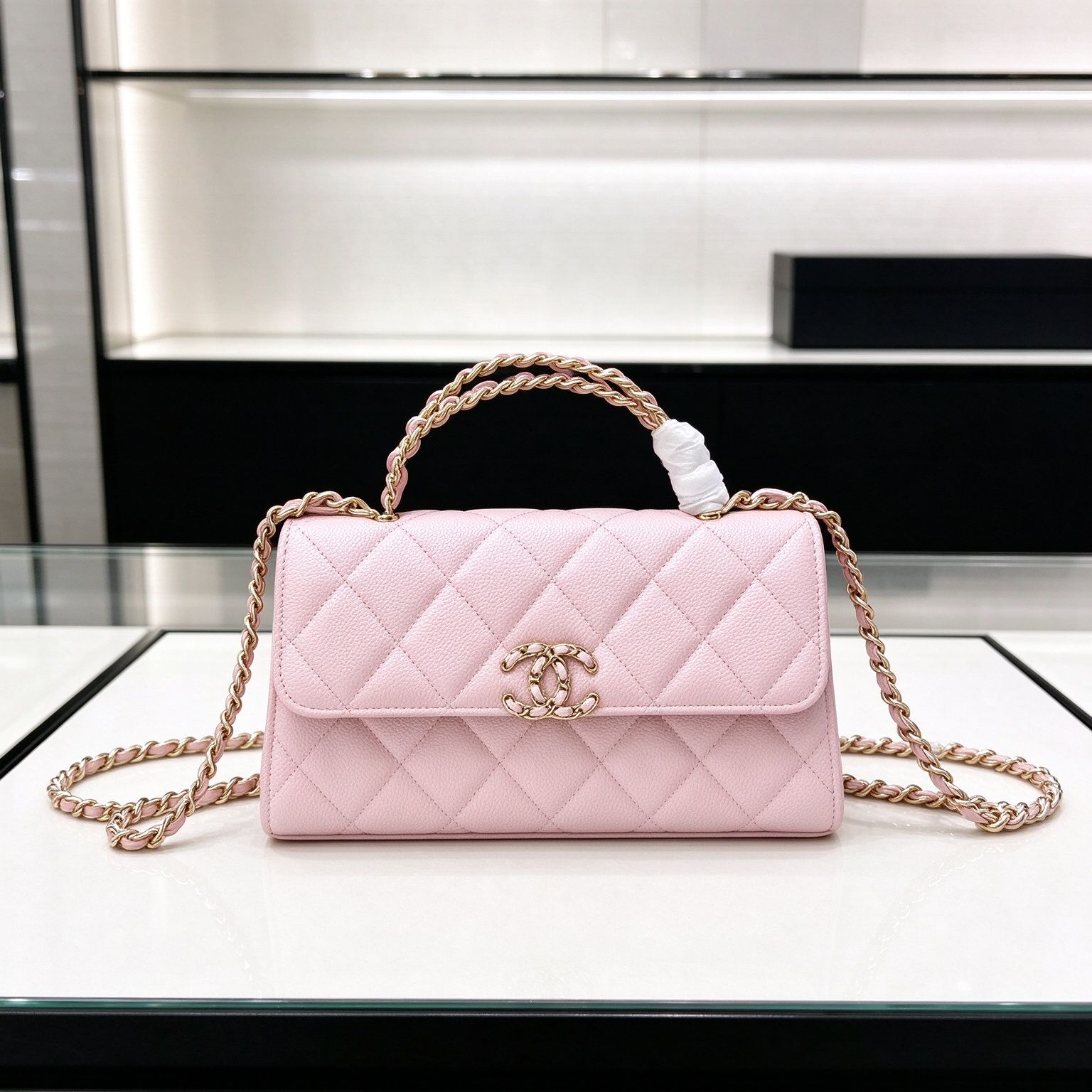 Chanel Rhombus Twist Handle Chain Bag, 5 Colors Available (Black/Baby Blue/Milk White/Milk Tea Rice/Sakura Pink) 图 6