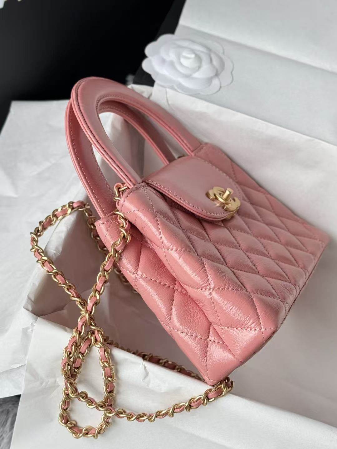Chanel 2026 new mini rhombus handbag, chain crossbody, 12 colors, women's delicate small bag) 图 4
