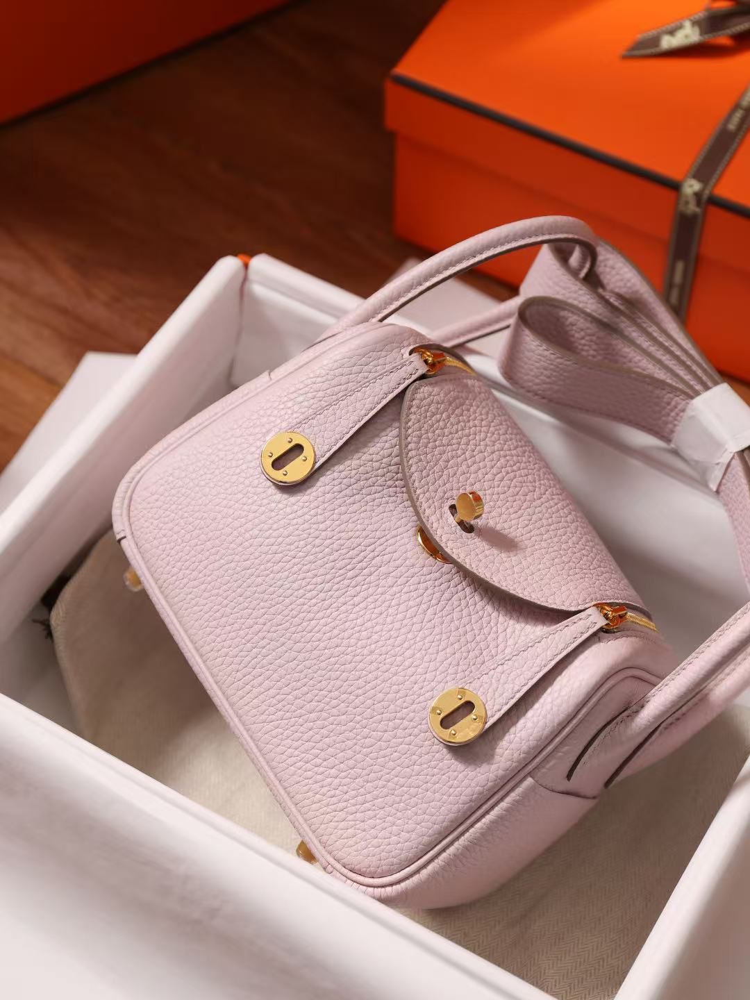 Hermès Mini Lindy Litchi Women's Bag Elephant Grey/Pure White/Sakura Pink Handbag Crossbody Light Luxury Small Bag 图 3